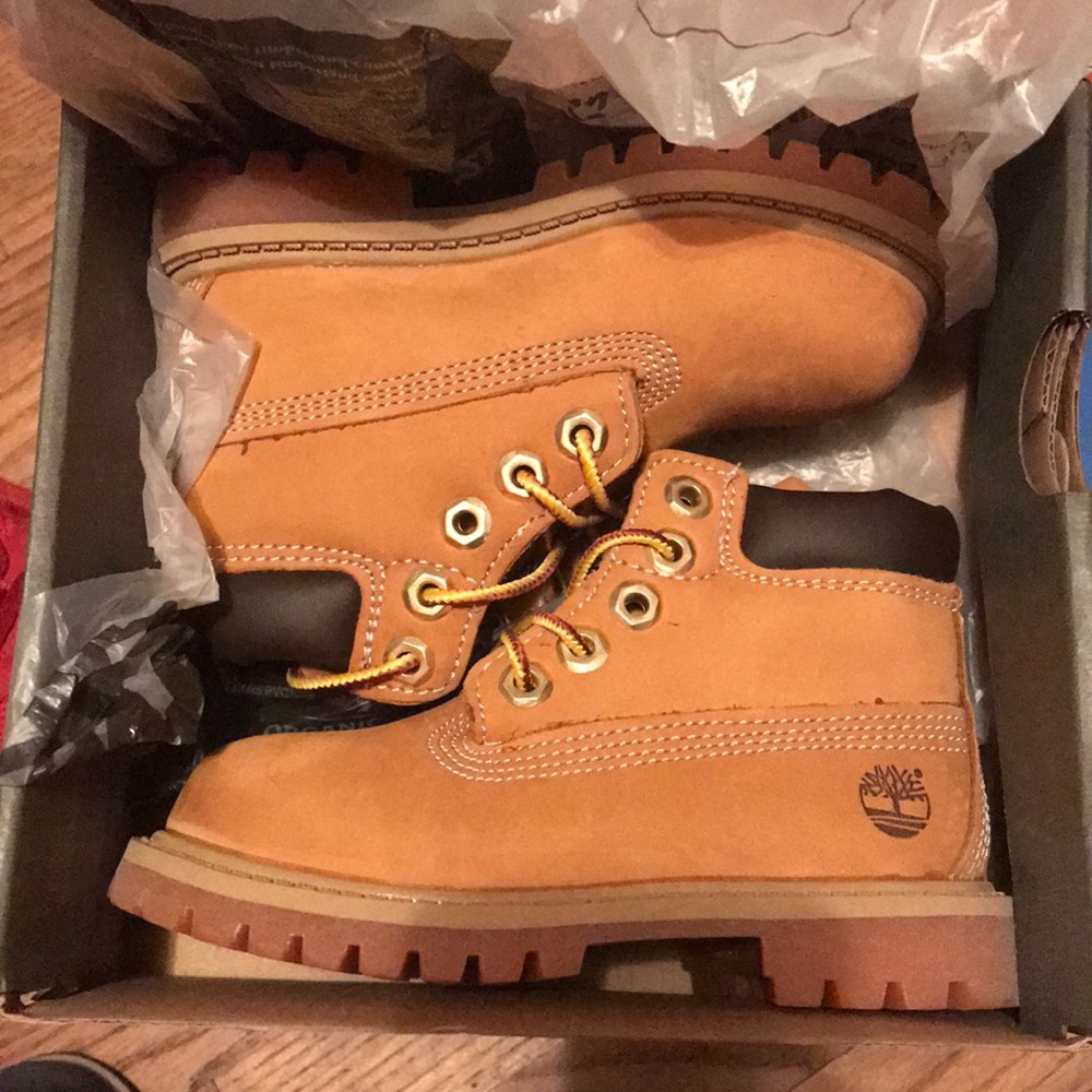 Size 7 Toddler Timbs